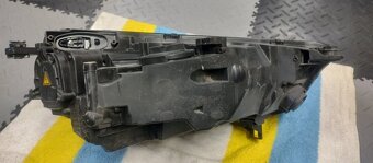 Audi Q5 II 2 FY 2016 - 2020 - Lave predne svetlo - 5