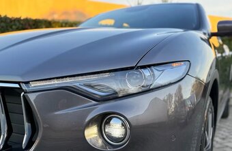 MASERATI LEVANTE 3.0 D - 5