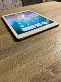 9.7” tablet iPad 5.generacia 32GB Silver TOP stav - 5