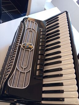 Weltmeister Supita - 5