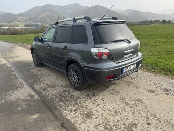 Mitsubishi Outlander 2.0 Turbo - 5