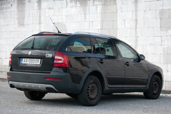 Škoda Octavia Combi 2.0 TDI 4x4 Scout - 5