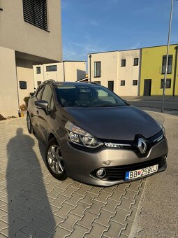 Renault Clio - 5