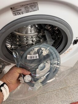 Pračka LG 6KG parná - 5