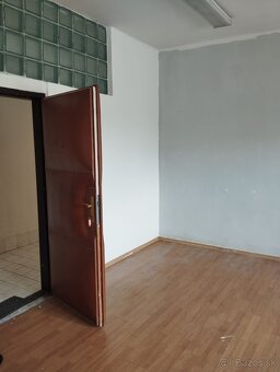 NA PRENÁJOM KANCELÁRIA, ČKALOVOVA, KOŠICE BARCA - 5