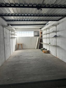 Babony TRE I Garáž na prenájom - Karlova Ves - 5
