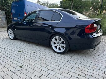 BMW E90 330i - 5
