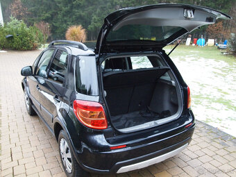 Suzuki  SX4  1,6i  4X4 - 5