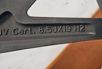 Vymením r19 elektróny + nové pneu + PCD adaptéry - 5