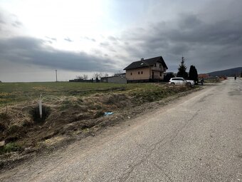 Ponúkame na predaj STAVEBNÉ POZEMKY v Trenčianskom Jastrabí - 5