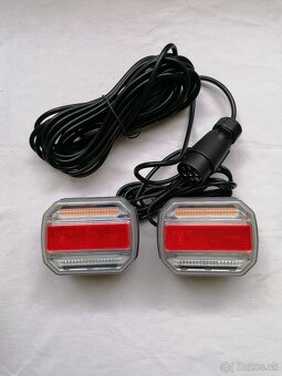 Predám zadné prenosné svetlá magnetické dynamické bezkáblov - 5