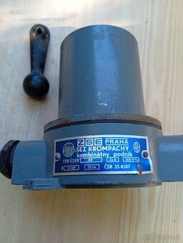 Predám cirkulár s veľa prislušenstvom - 5