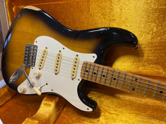 Fender Stratocaster JV57 1982 - 5