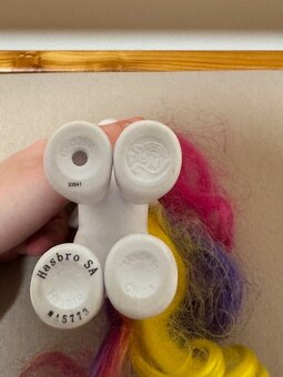 KONIKY( KUPTE SI NAS) - 5