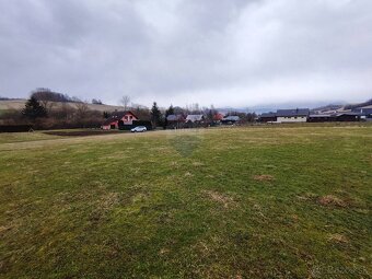 Predaj pozemku,1139 m2,Veličná - 5