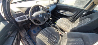 Lacno rozpredám Fiat Grande Punto na náhradné diely - 5