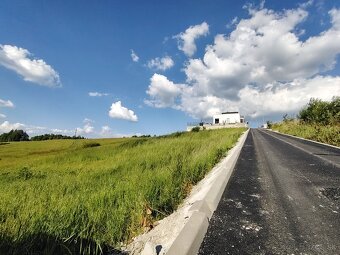 Veľký slnečný pozemok s panoramatickým výhľadom – - 5