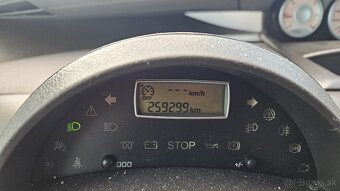 Peugeot 807 2,0HDi - 5