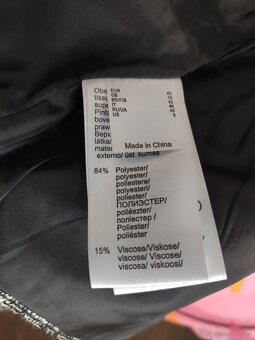 Krátky kabátik prešívaný striebornou niťou - veľ. 40 - 5