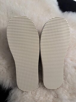 Dámske zateplené papuče - 5