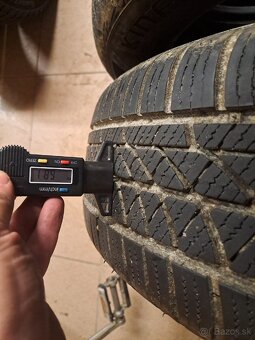 Celoročné Hankook Kinergy 4S 205/60/16 92H - 5