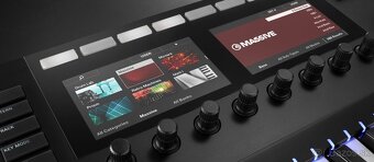 NI KOMPLETE CONTROL S61 MKII - 5