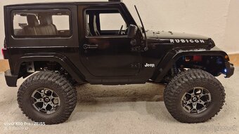 RC model Jeep Wrangler 4x4.
- 5
