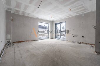 ALL INLCUSIVE l NA PREDAJ 4 IZBOVÝ RODINNÝ DOM, ŽIHÁREC - 5