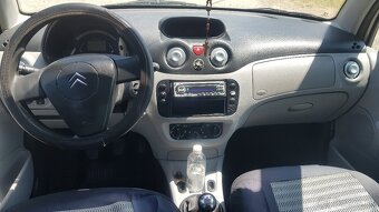 Predám citroën c3 1.1.i 44kw rk2005. - 5