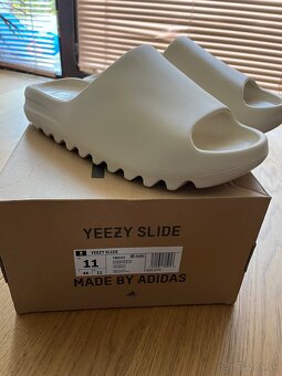 Yeezy Slide Bone - 5