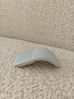 Microsoft Surface Arc Mouse, Light Grey - 5