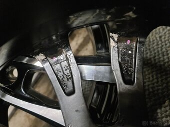 5X112 R17 ALU DISKY 7,0J ET50 - 5