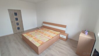 Kiadó 3 szobás lakás Veľké Dvorníkyban (Búslak részén) - 5
