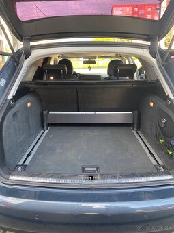 Audi a4 b8 2.0 tdi 105 kW - 5
