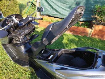 Predám Suzuki Burgman 400 - 5