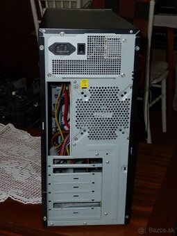 Predám bedňu Cooler Master Elite - 5