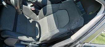 Audi A4 B7 2.5TDI S-line - 5
