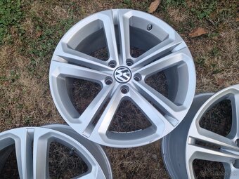 Volkswagen Mallory - 5