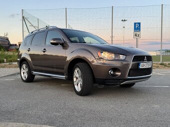Predám Mitsubishi Outlander 2.2 DID - 5