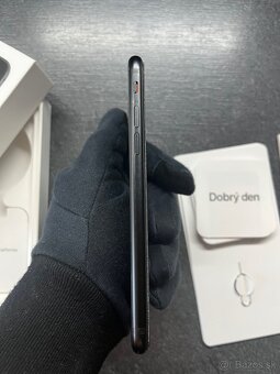 iPhone SE 2020 – 64 GB, čierny, vo výbornom stave - 5
