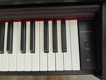 Klavír Kurzweil M90 - 5