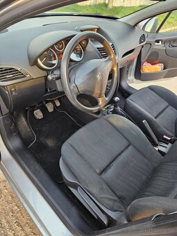 Predám Peugeot 207 1,4E - 5