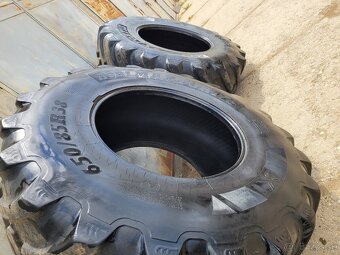 Pneumatiky 650/85 R38 - 5