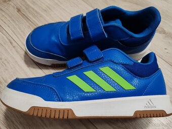 Tenisky adidas 35 - 5