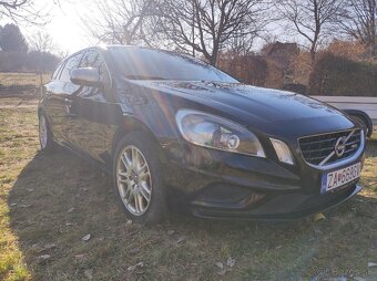 Volvo V60 D3/D4 - 5