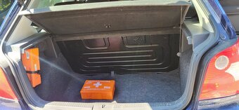 Volkswagen Polo 1.4 - 5
