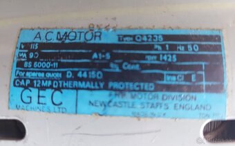 maly elektromotor s kompresorom - 5