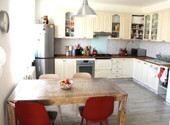 6 iz., GARÁŽ.S., 183 m2, Silvánová ul., Pezinok, 389 000,-€ - 5