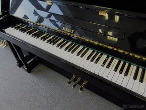 luxusný moderný klavír od firmy Samick - 5