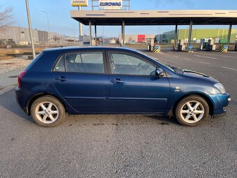 Toyota Corolla 2.0D - 5